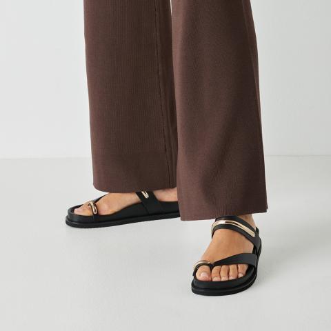 Tamaris Utcai papucs 1-1-27415-46-001