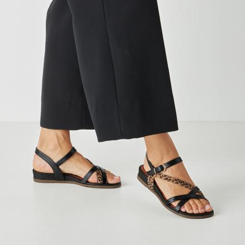 Tamaris Szandál 1-1-28146-46-098