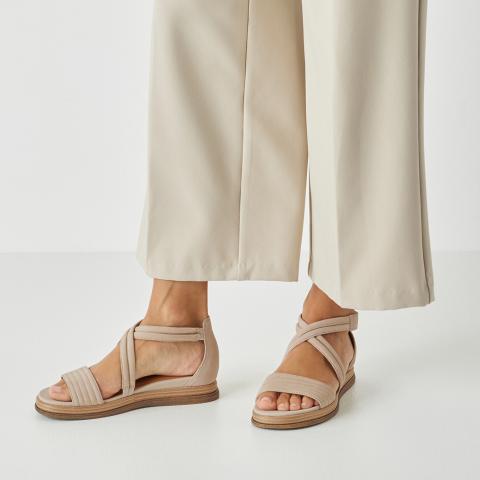 Tamaris Szandál 1-1-28220-46-341